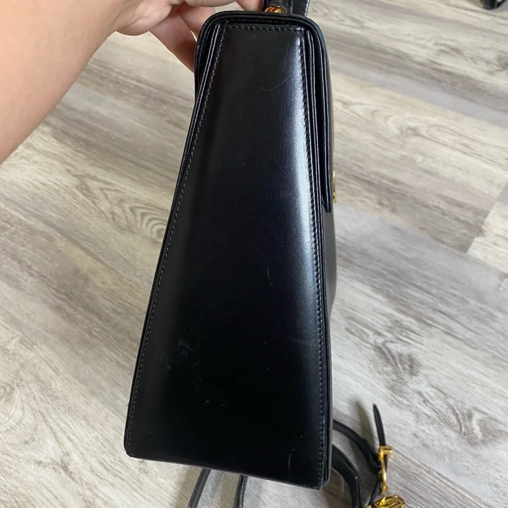 Used - Picture 3 of 10